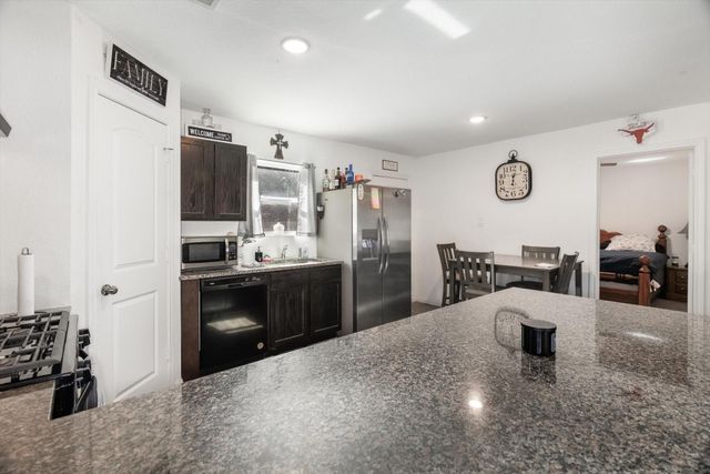 802 Road 5138, Cleveland, TX 77327