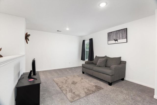 802 Road 5138, Cleveland, TX 77327