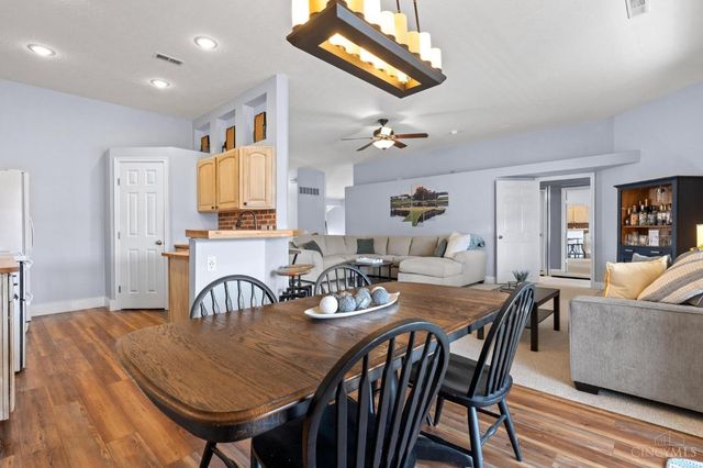 1122 Featherstone Court, Milford, OH 45150