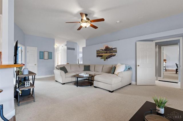 1122 Featherstone Court, Milford, OH 45150