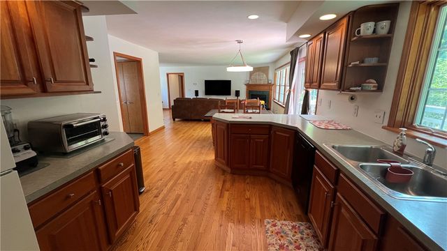 5387 Anvil Drive, Camillus, NY 13031