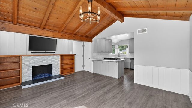 1575 W Edithia, Anaheim, CA 92802