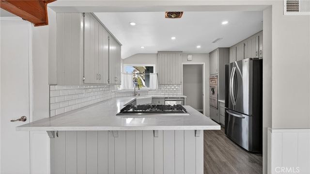 1575 W Edithia, Anaheim, CA 92802