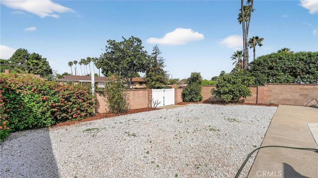 1575 W Edithia, Anaheim, CA 92802