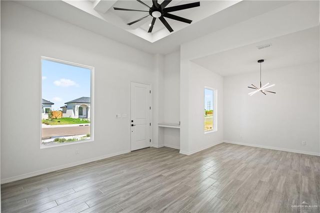 600 E Sadie Street, Edinburg, TX 78541