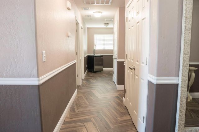 5831 E Platt Avenue, Fresno, CA 93727
