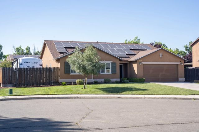 5831 E Platt Avenue, Fresno, CA 93727