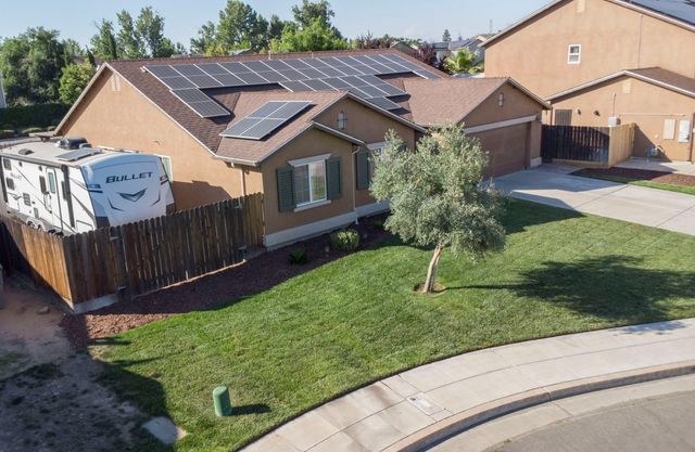 5831 E Platt Avenue, Fresno, CA 93727
