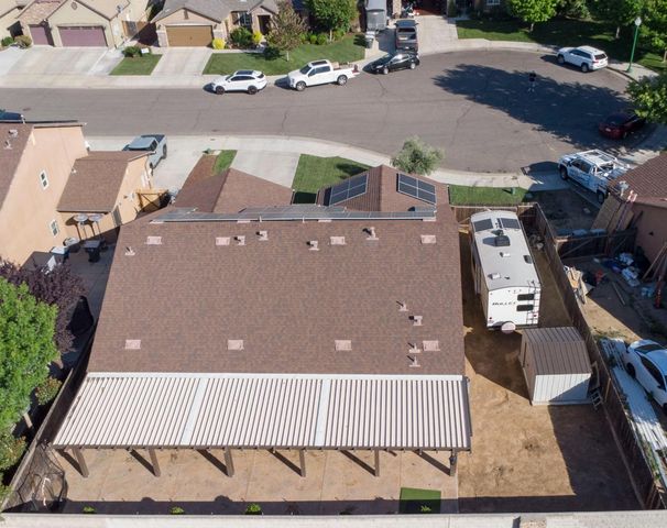5831 E Platt Avenue, Fresno, CA 93727
