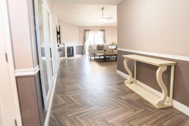 5831 E Platt Avenue, Fresno, CA 93727