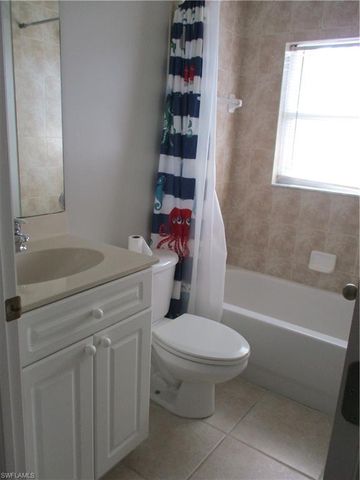 4330 SW 7th PL, Cape Coral, FL 33914