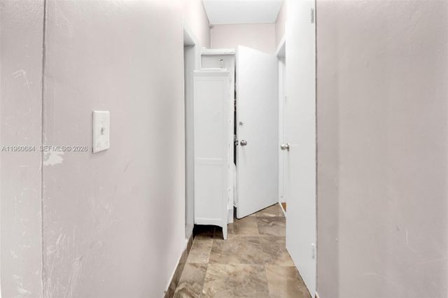 1331 SW 44th Ave, Fort Lauderdale, FL 33317