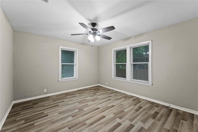 907 Barnhill Street, Brenham, TX 77833