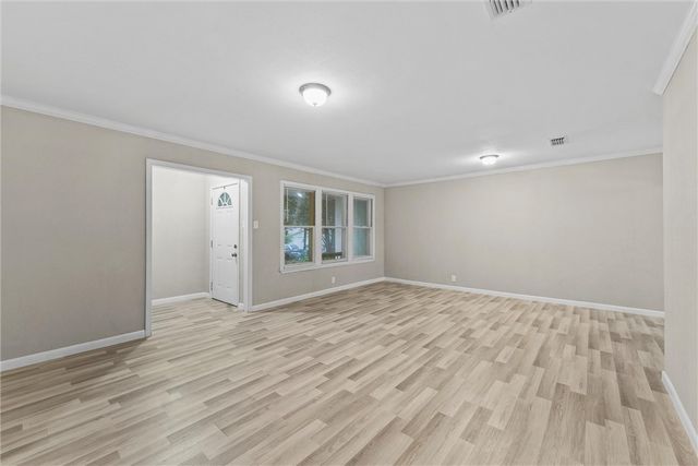 907 Barnhill Street, Brenham, TX 77833