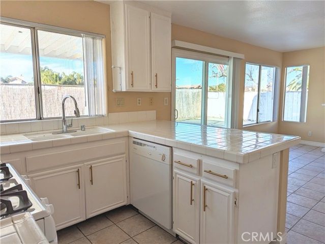 1833 Bayside Court, Hemet, CA 92545