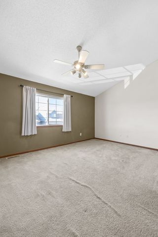 2695 Ridgeview Way, Marion, IA 52302