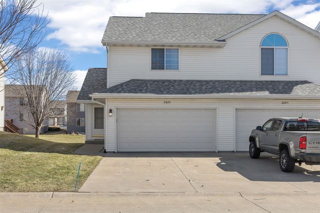 2695 Ridgeview Way, Marion, IA 52302