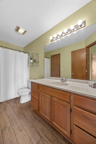 2695 Ridgeview Way, Marion, IA 52302