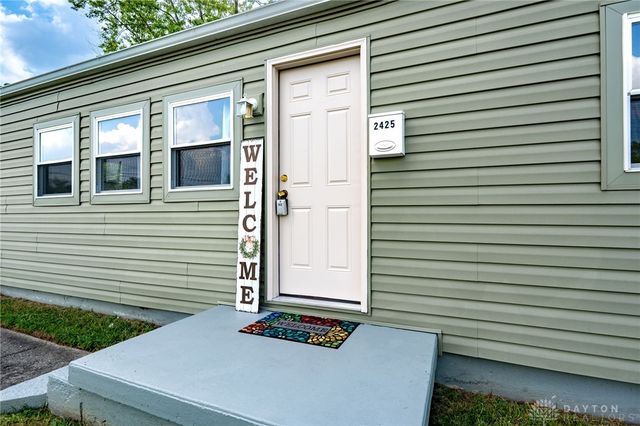 2425 Lynhurst Avenue, Dayton, OH 45420