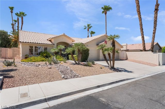 2117 White Falls Street, Las Vegas, NV 89128