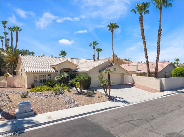 2117 White Falls Street, Las Vegas, NV 89128