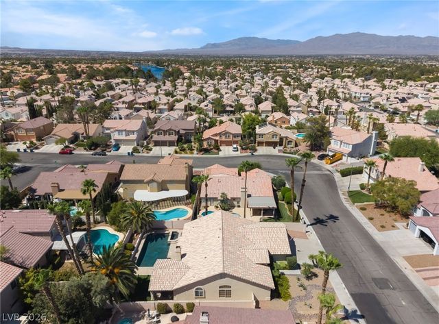 2117 White Falls Street, Las Vegas, NV 89128