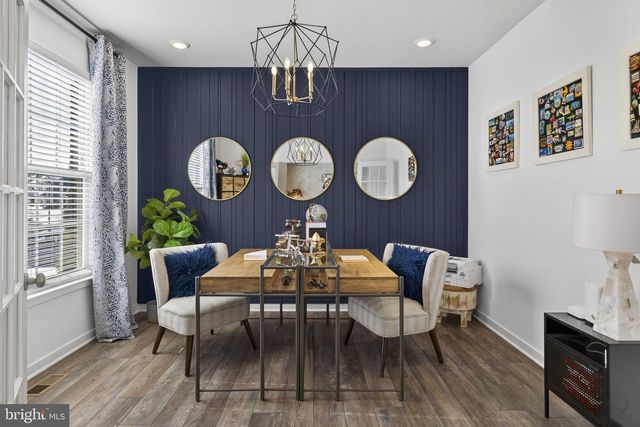 236 LEHIGH DR, Winchester, VA 22602