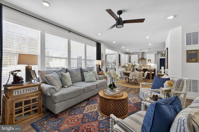 236 LEHIGH DR, Winchester, VA 22602