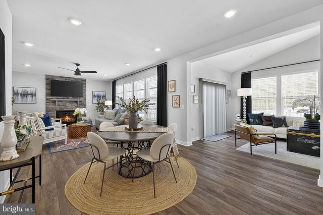 236 LEHIGH DR, Winchester, VA 22602