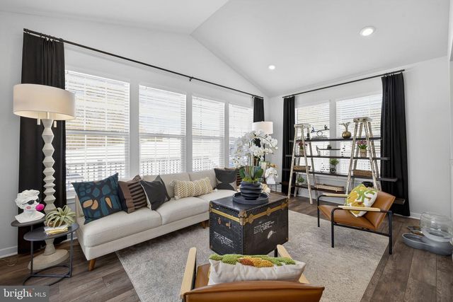 236 LEHIGH DR, Winchester, VA 22602