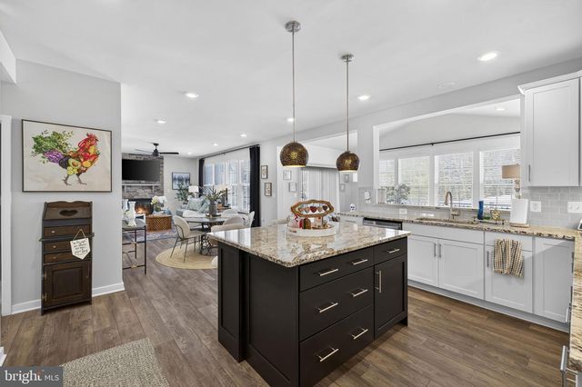 236 LEHIGH DR, Winchester, VA 22602