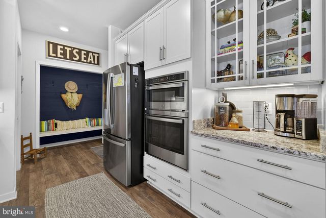 236 LEHIGH DR, Winchester, VA 22602