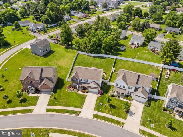 236 LEHIGH DR, Winchester, VA 22602