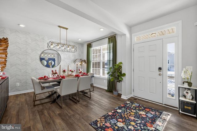 236 LEHIGH DR, Winchester, VA 22602