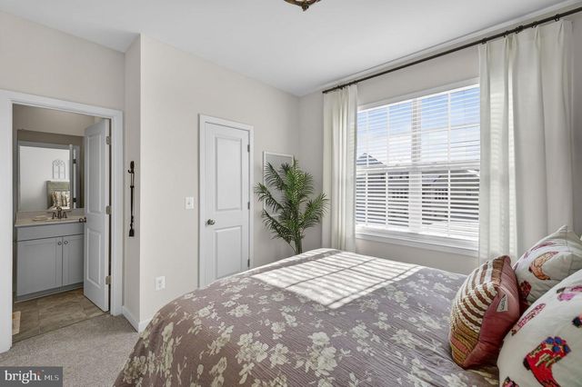 236 LEHIGH DR, Winchester, VA 22602