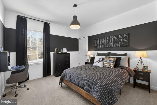 236 LEHIGH DR, Winchester, VA 22602