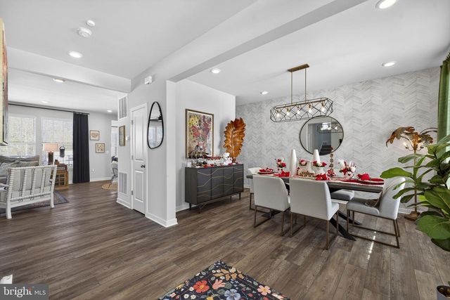 236 LEHIGH DR, Winchester, VA 22602