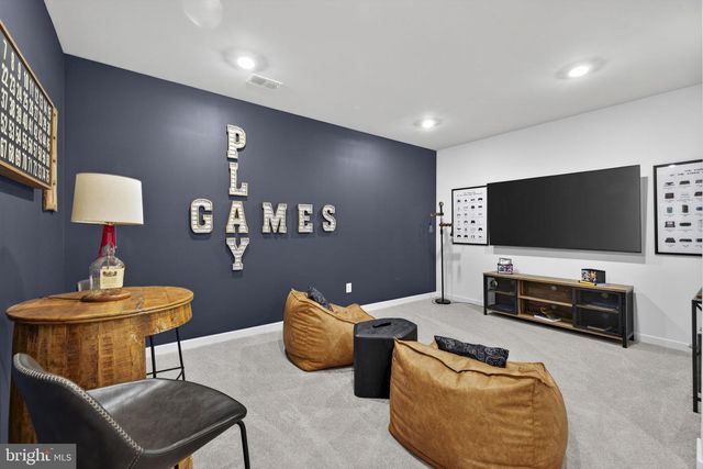 236 LEHIGH DR, Winchester, VA 22602