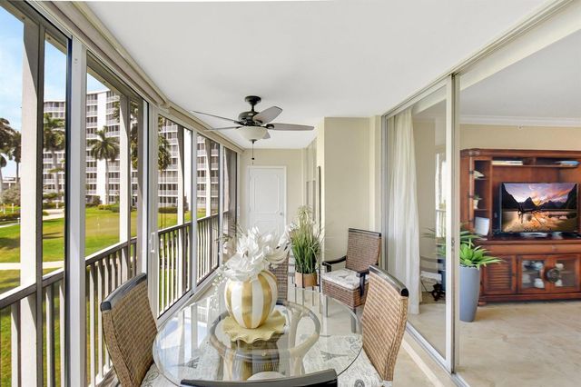 3224 S Ocean Boulevard 214, Highland Beach, FL 33487
