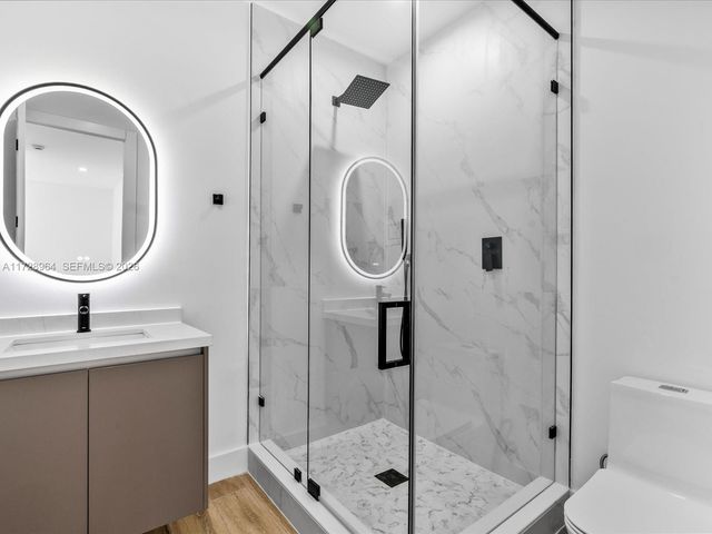 2285 SW 17th Ter, Miami, FL 33145