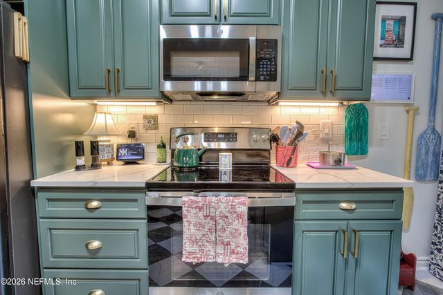 368 W BLACKJACK BRANCH Way, St. Johns, FL 32259
