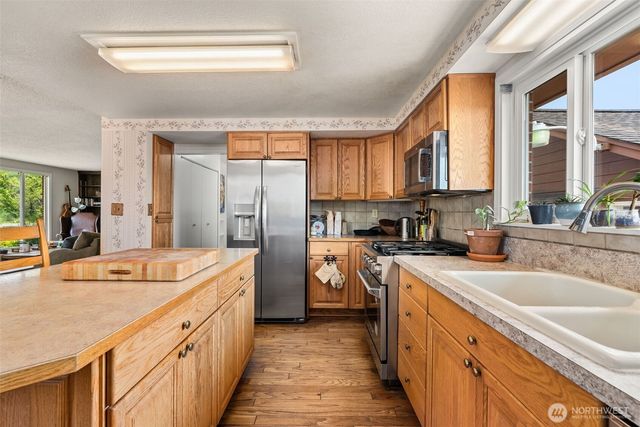 627 Wynoochee Valley Road, Montesano, WA 98563