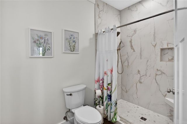 921 Falling Waters Lane, Seneca, SC 29672
