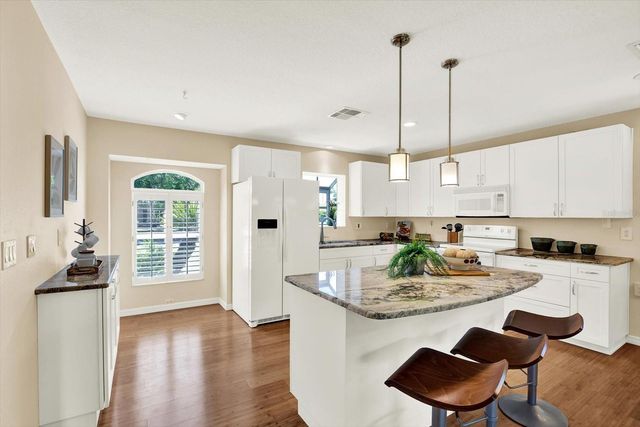 29451 SCHINNECOCK HILLS LANE, San Antonio, FL 33576