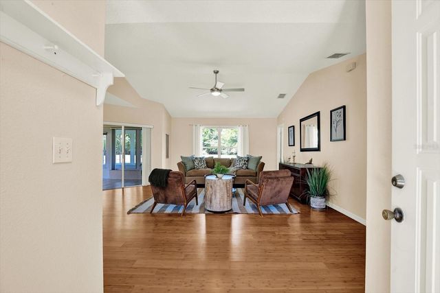 29451 SCHINNECOCK HILLS LANE, San Antonio, FL 33576