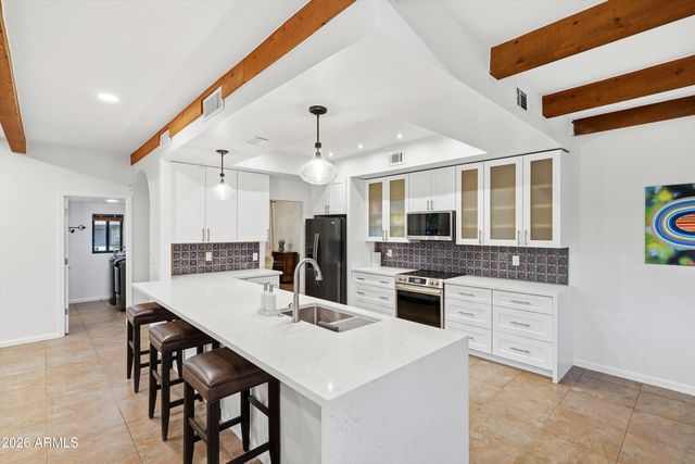 5234 E PARADISE Drive, Scottsdale, AZ 85254