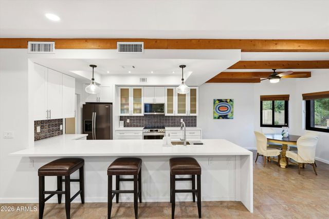 5234 E PARADISE Drive, Scottsdale, AZ 85254