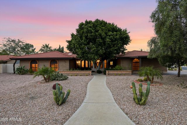 5234 E PARADISE Drive, Scottsdale, AZ 85254