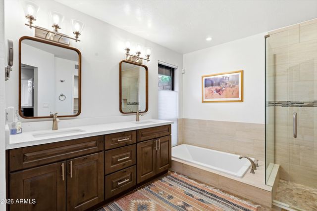 5234 E PARADISE Drive, Scottsdale, AZ 85254