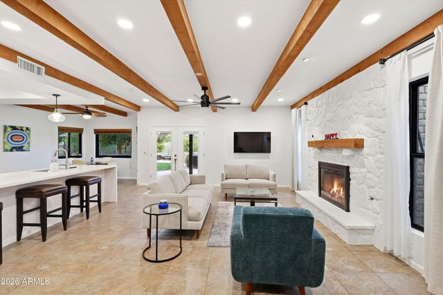 5234 E PARADISE Drive, Scottsdale, AZ 85254